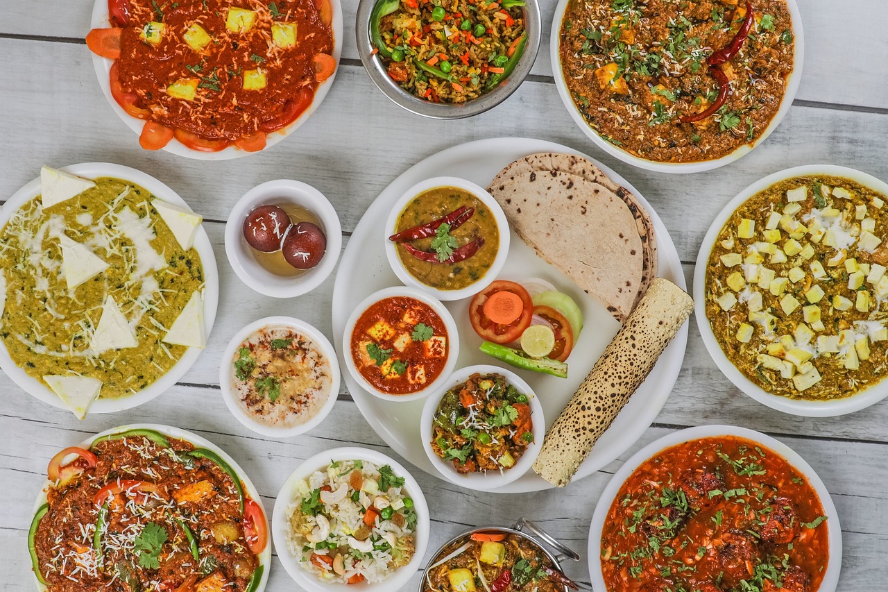 A Traveler’s Guide to Indian Cuisine: What to Eat and Where